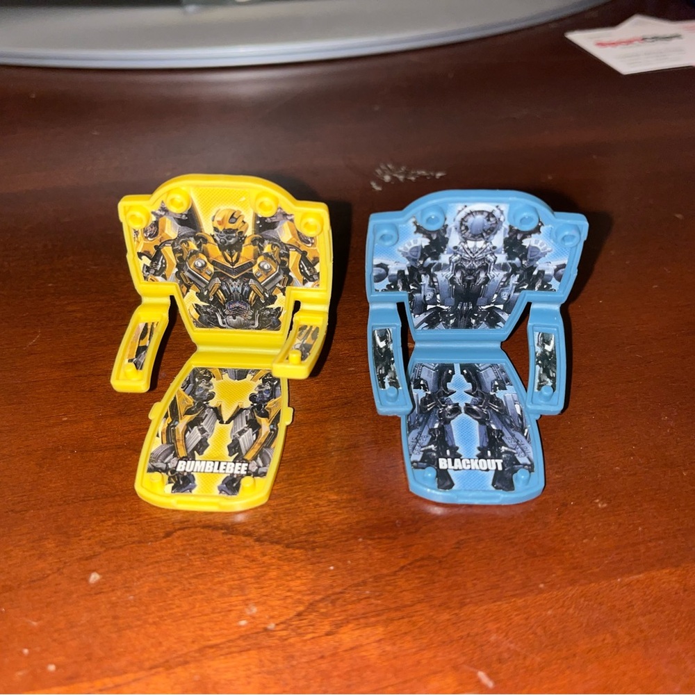 RARE Lunchables Transformers Bumblebee and Blackout Toy Set